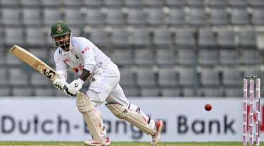৯৯ রানে দাঁড়িয়ে যে ডেলিভারির অপেক্ষায় ছিলেন লিটন