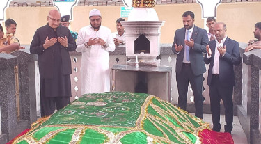 হযরত শাহজালালের মাজার জিয়ারত করলেন পাকিস্তানের হাইকমিশনার