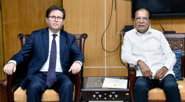 ত্রাণমন্ত্রীর সঙ্গে তুরস্কের রাষ্ট্রদূতের সাক্ষাৎ