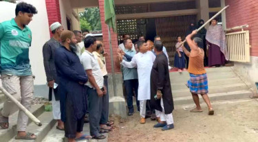 ক্রীড়া অনুষ্ঠানে চলাকালে চেয়ারম্যানের ওপর হামলার অভিযোগ