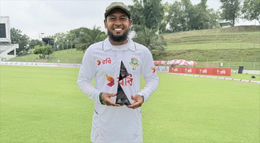 বেঁচে আছি এবং দেশের হয়ে খেলছি এটিই প্রেরণা: মুশফিক