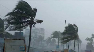 ১৬ অঞ্চলে ৪৫ থেকে ৮০ কিমি বেগে ঝড়ের শঙ্কা