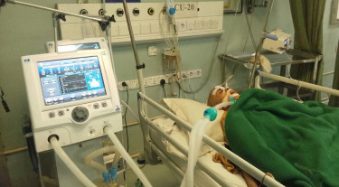 ফুটপাত থেকে আইসিইউ, পরিচয়হীন এক নারীর বেঁচে থাকার লড়াই