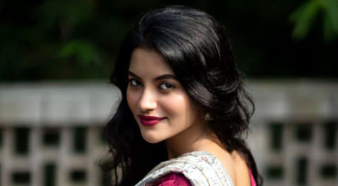 ফেসবুক ডিলিট করে দিতে চান তুষি