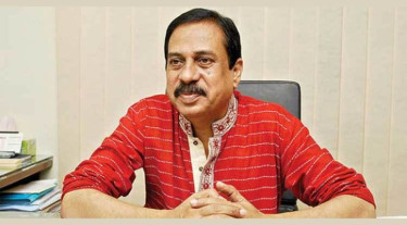 পদত্যাগপত্র শেখ হাসিনা ভ্যানিটি ব্যাগে করে নিয়ে গেছেন