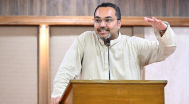 ১৬ বছরের প্রাতিষ্ঠানিক অবক্ষয় ৩ মাসে দূর করা সম্ভব নয়: মাহ্দী আমিন