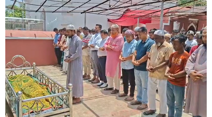 ময়নাতদন্ত ছাড়াই কুমিরের আক্রমনে নিহত ফাতেমার দাফন সম্পন্ন