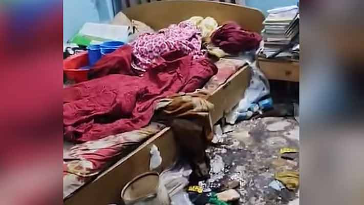 ময়লা ফ্ল্যাটে অবহেলায় কেটেছে নুরজাহানের শেষ দিনগুলো