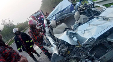 ১০ বছর পর এলেন দেশে, বাড়ি ফিরলেন মা-ভাই-বোনসহ লাশ হয়ে