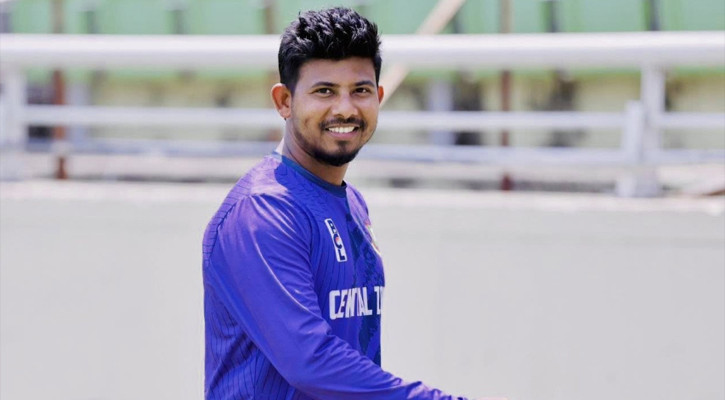 ষষ্ঠ বোলারের সমাধান খুঁজতেই স্কোয়াডে মোসাদ্দেক