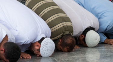 আজকের নামাজের সময়সূচি