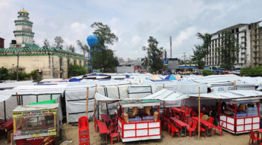 কক্সবাজার সমুদ্র সৈকতে ব্যবসায়ীদের সব কার্ড বাতিল
