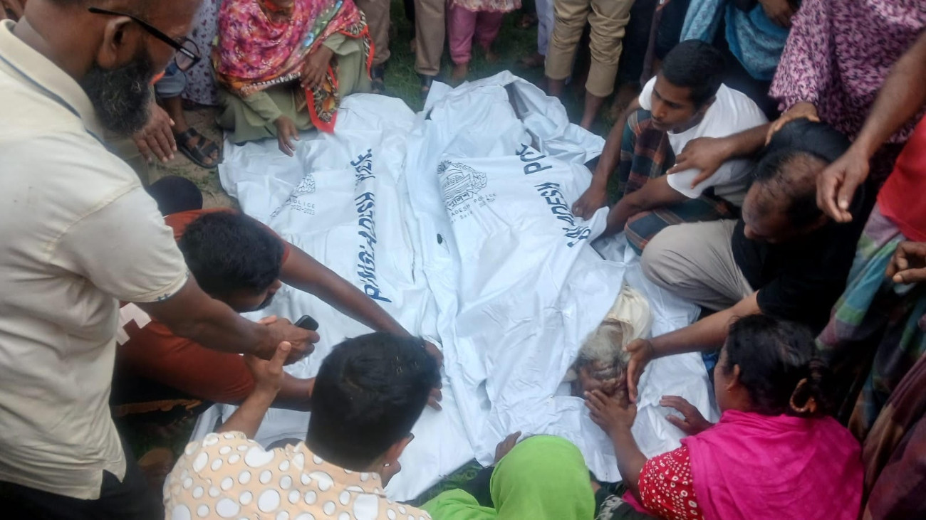 বগুড়ায় বিদ্যুৎস্পৃষ্ট হয়ে স্বামী-স্ত্রীর মৃত্যু