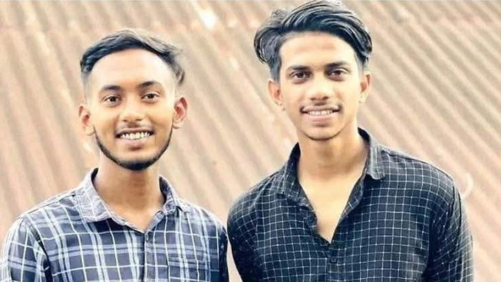 সমুদ্র দেখে ফেরা হলো না দুই বন্ধুর, প্রাণ গেল ট্রাকচাপায়