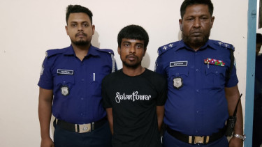 ব্রাহ্মণবাড়িয়ায় অস্ত্র ও গুলিসহ যুবক গ্রেপ্তার