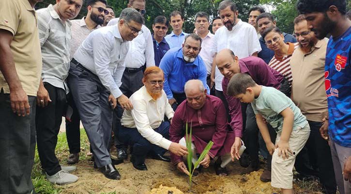 জলবায়ু পরিবর্তনের প্রভাব স্পষ্ট, বৃক্ষরোপণের কোন বিকল্প নেই: চবি উপাচার্য