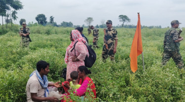 পুশ-ইনের চেষ্টায় ব্যর্থ বিএসএফ, আলো নিভিয়ে সরিয়ে নিলো ৩৩ জনকে