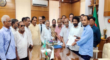 যশোরে মুক্তেশ্বরী অবৈধ দখলমুক্তসহ ৫ দফা দাবিতে স্মারকলিপি
