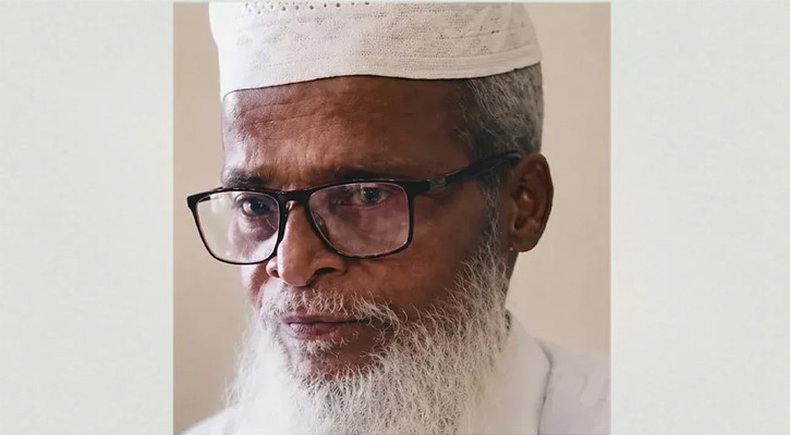 জানাজার আগে কাফনে রক্তের দাগ, বৃদ্ধের লাশ মর্গে