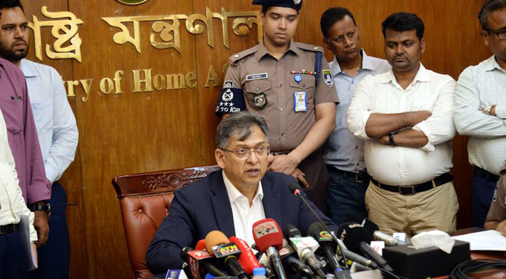 টিআইবির প্রতিবেদন পত্রিকা কাটিংভিত্তিক তথ্য বলে দাবি স্বরাষ্ট্রমন্ত্রীর