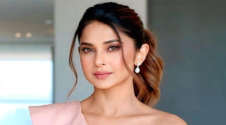 বিয়ের পিঁড়িতে বসছেন জেনিফার? হবু পাত্র যিনি