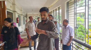 ডিআইজির কক্ষে ‘কাল নাগিনী’র আস্তানা, দুই দিনে উদ্ধার ৪ সাপ
