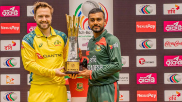 অস্ট্রেলিয়ার বিপক্ষে টস হেরে ব্যাটিংয়ে বাংলাদেশ