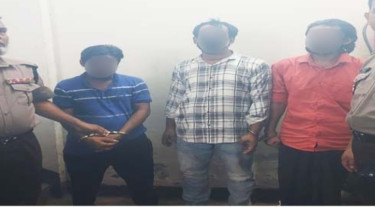 চোরাই স্বর্ণালঙ্কারসহ গ্রেফতার ৩