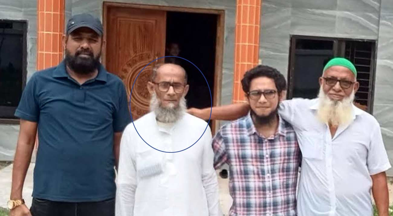 চাঁদপুরে নিখোঁজ হওয়ার ৫৮ বছর পর পরিবারের সন্ধান পেলেন দুলাল