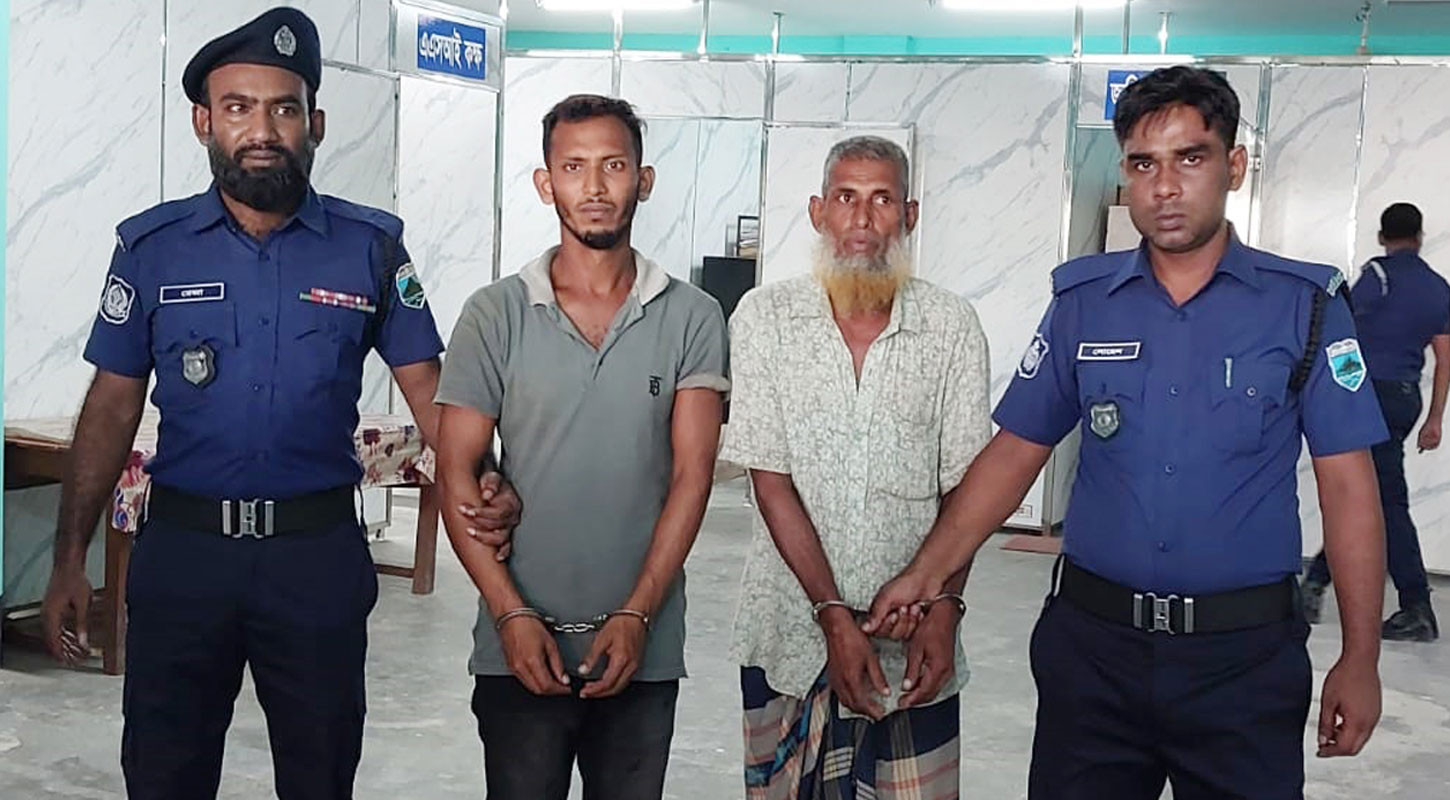 নাটোরের সিংড়ায় বৃদ্ধা মাকে শ্বাসরোধে হত্যা: লাশ গুমের ঘটনায় গ্রেপ্তার ছেলে ও নাতি