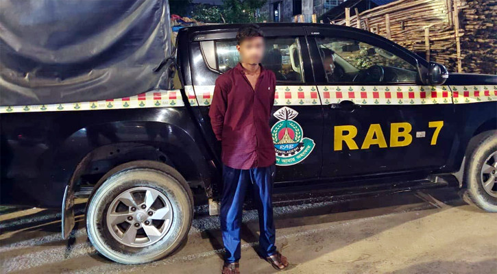 গণধর্ষণ মামলার পলাতক আসামি গ্রেপ্তার