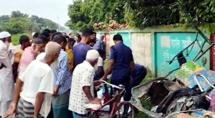 পাকুন্দিয়ায় ট্রাকচাপায় অটোরিকশার দুই যাত্রী নিহত