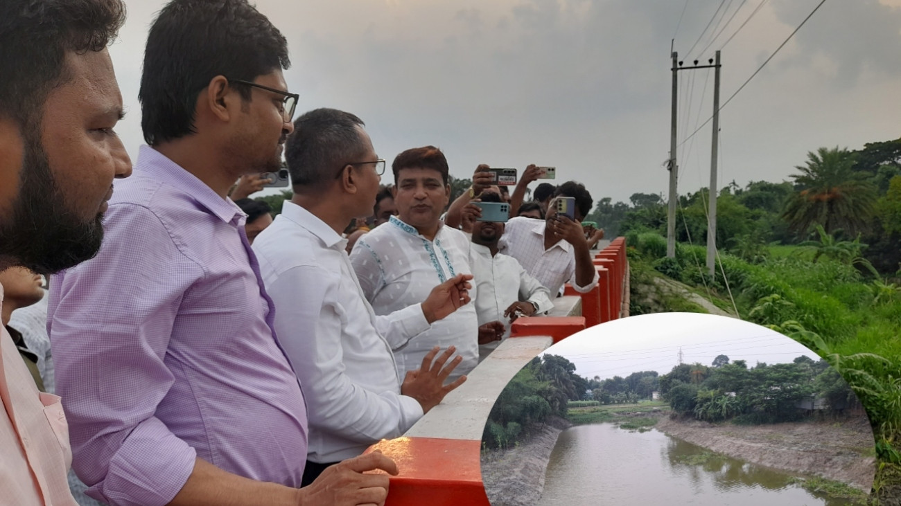 নগরকান্দায় খাল খননের অগ্রগতি দেখতে মাঠে জেলা প্রশাসক
