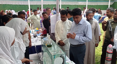মেধা ও উদ্ভাবনে খুদে বিজ্ঞানীদের চমক: সাতক্ষীরায় বিজ্ঞান প্রকল্প ও উদ্ভাবনী প্রদর্শনী