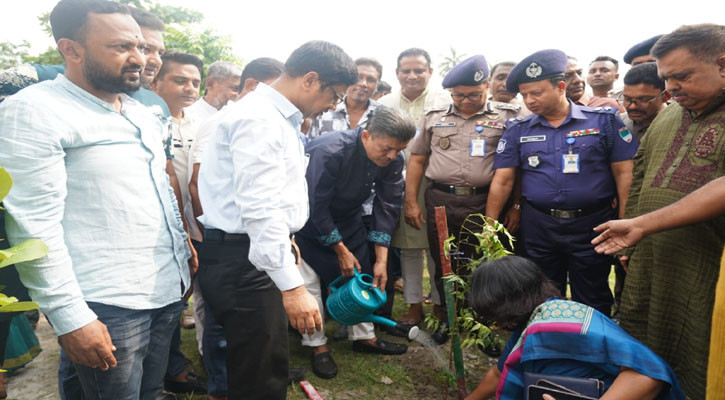 খুলনাকে ‘গ্রিন ও ক্লিন সিটি’ করার প্রত্যয় হুইপ বকুলের