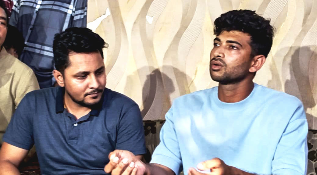 পরিচয় দেওয়ার পরও ওসি বললেন, ‘চোখ নিচে নামিয়ে কথা বল’