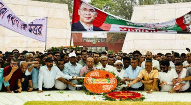 জিয়াউর রহমান ও খালেদা জিয়ার সমাধিতে যুবদলের নতুন কমিটির শ্রদ্ধা