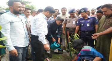 খুলনাকে ‘গ্রিন ও ক্লিন সিটি’ করার প্রত্যয় হুইপ বকুলের