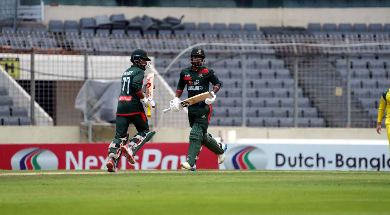 হোয়াইটওয়াশের মিশনে বাংলাদেশের সতর্ক ব্যাটিং, লিটন-হৃদয়ের জুটিতে ঘুরে দাঁড়ানোর চেষ্টা