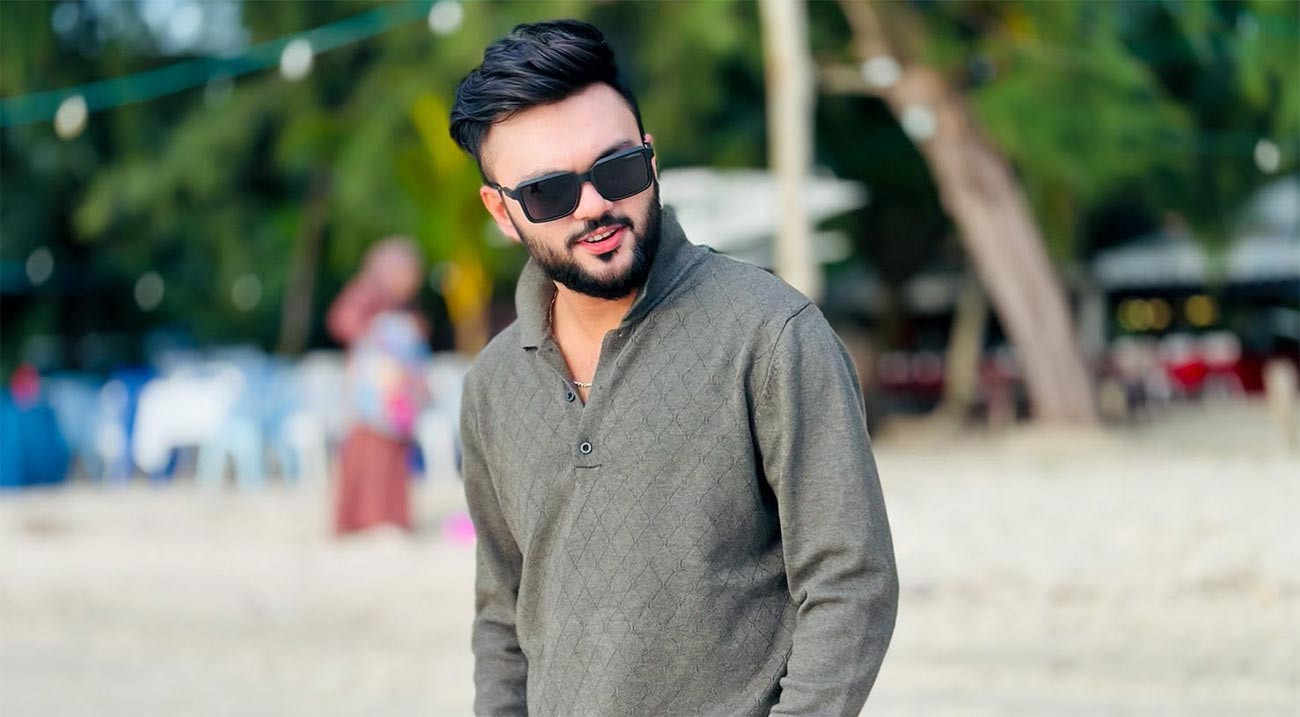 নতুন মামলায় গ্রেপ্তার দেখানো হলো কনটেন্ট ক্রিয়েটর আর এস ফাহিমকে