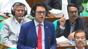 দেশে ৮২২৯টি এমপিওভুক্ত মাদ্রাসা রয়েছে: শিক্ষামন্ত্রী