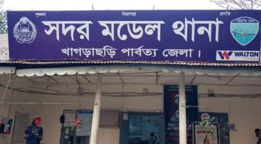 খাগড়াছড়িতে ইজিবাইকের চাকার সঙ্গে ওড়না পেঁচিয়ে নারীর মৃত্যু