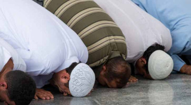 আজকের নামাজের সময়সূচি