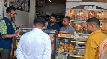 রাজশাহীতে অনুমোদনহীন বেকারিকে জরিমানা