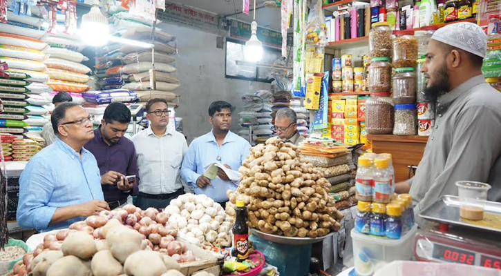 দোকানে মূল্য তালিকা টানানোর নির্দেশ প্রতিমন্ত্রী শরীফুল আলমের