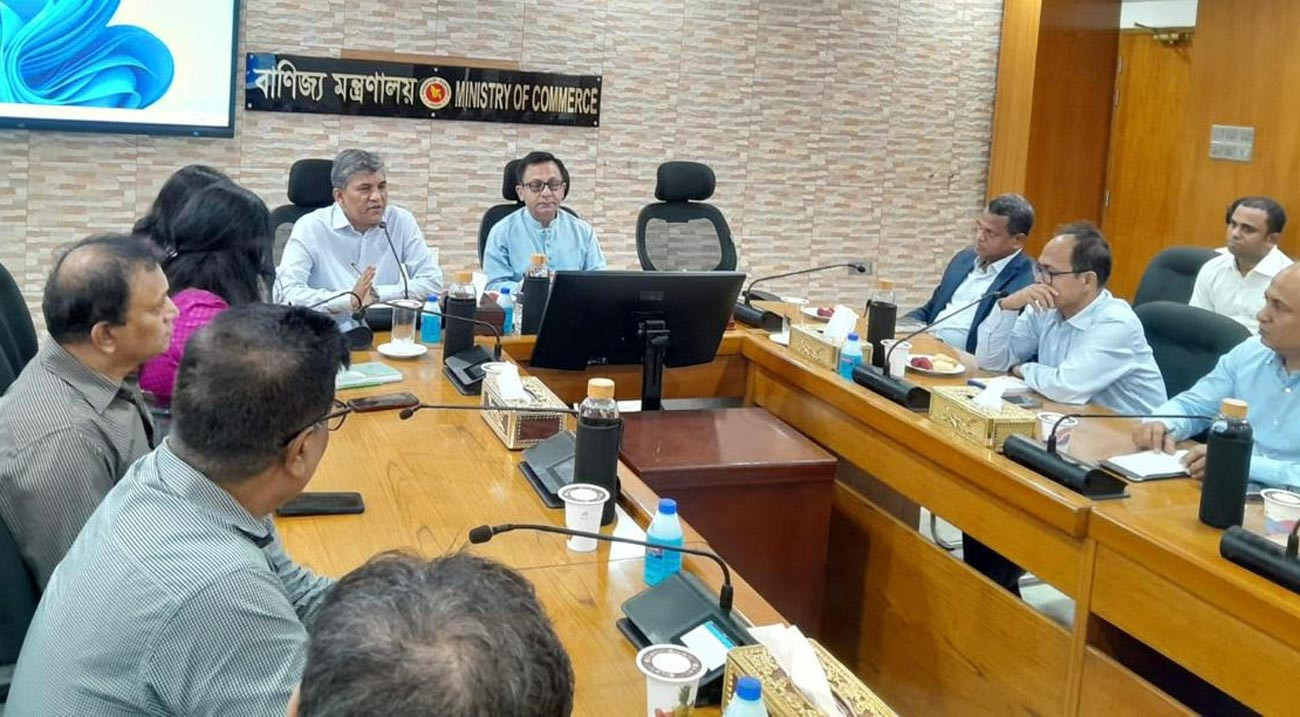 দক্ষ নেতৃত্ব ও সমান সুযোগের মাধ্যমে মন্ত্রণালয়কে আরও গতিশীল করা হবে: বাণিজ্যমন্ত্রী