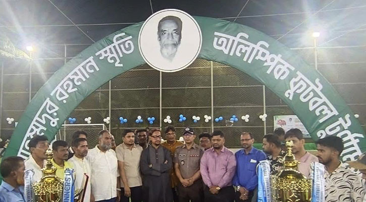 খেলাধুলা তরুণদের মাদক ও অপরাধ থেকে দূরে রাখে: মেয়র শাহাদাত