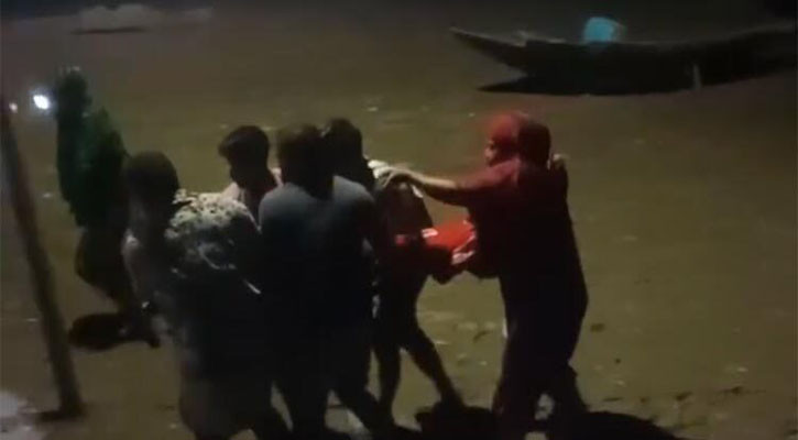 সুন্দরবনে কুমিরের আক্রমণে নারীর মৃত্যু