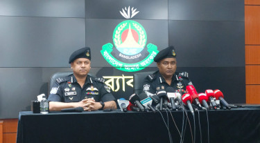 শেখেরটেকে বিকাশ এজেন্টকে কুপিয়ে ৩ লাখ টাকা ছিনতাই, গ্রেপ্তার ৬