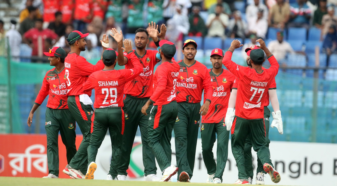 সিরিজ বাঁচানোর লড়াইয়ে বাংলাদেশ